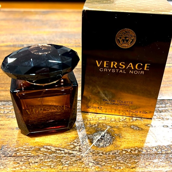 Versace Other - Versace Chrystal Noir
